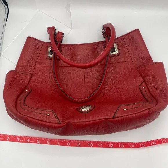 Tignanello Red Leather Shoulder Bag - Picture 7 of 9
